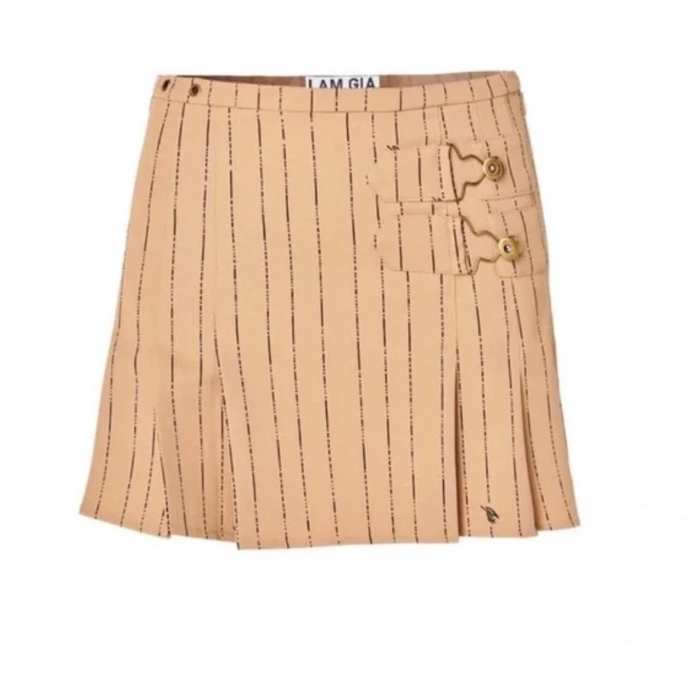 I am gia striped ruffle mini skirt